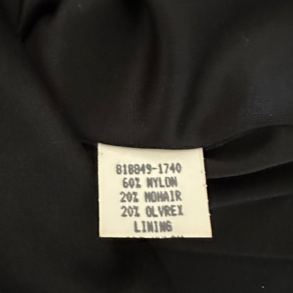 Isabel Ardee Black‎ Cardigan Sweater - Picture 5 of 5